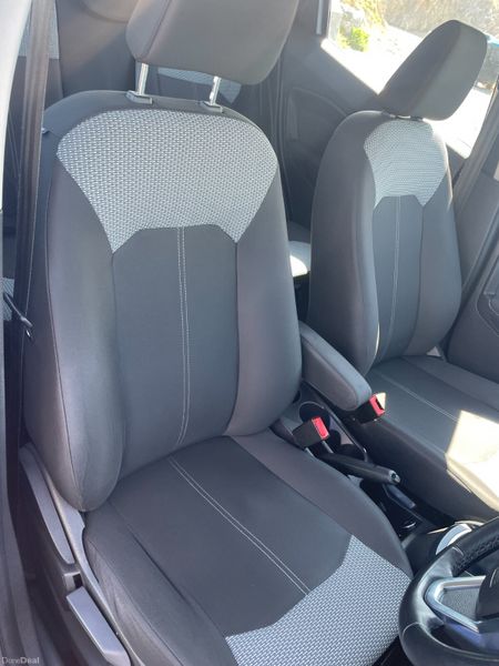 162 Ford EcoSport.. Low KMs.. Warranty.. V Clean 391934080