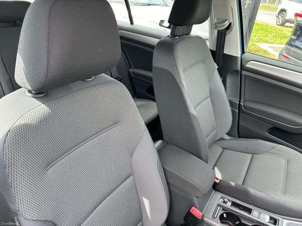 VOLKSWAGEN GOLF 2015, 1.2 TSI 5DR AUTO LOW KMS 391938718