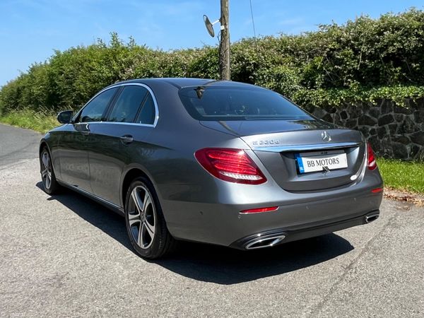 Mercedes-Benz E 220 D AMG LINE 4MATIC. New nct 392044012