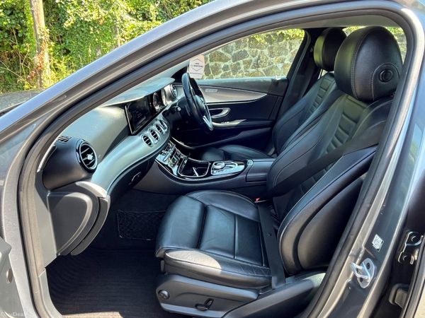 Mercedes-Benz E 220 D AMG LINE 4MATIC. New nct 392044036