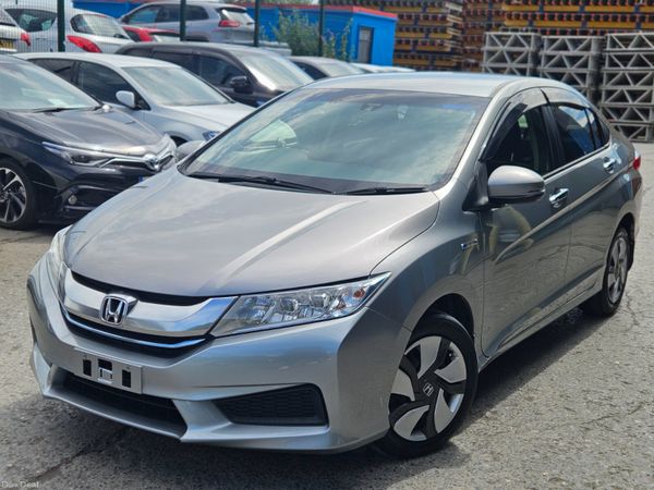 2014 Honda Grace Hybrid Automatic 392044888