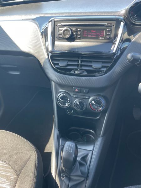 181 Peugeot 208.. 1.2L.. NCT 05/28.. Warranty 392047102