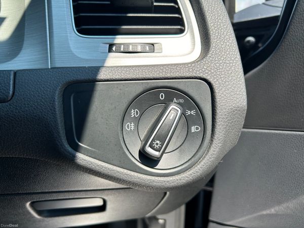 VOLKSWAGEN GOLF 2017, 1.2 TSI 5DR AUTO LOW KMS 392047470