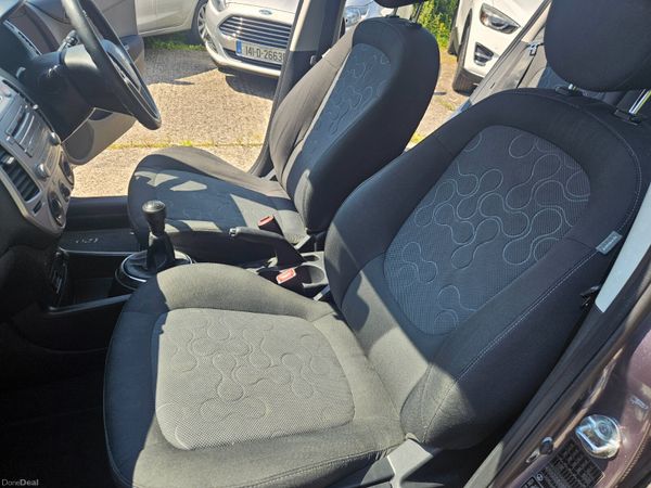 Hyundai i20 2012 1.2cc 5 door, low mileage 392047558