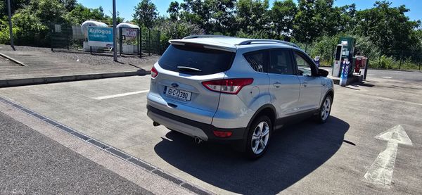 Ford Kuga 2015 Fully serviced 392047510