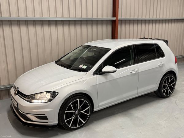 2017 Volkswagen Golf 1.6TDI 392080954