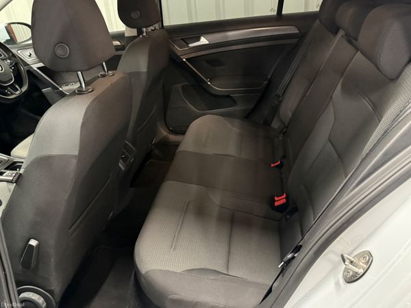 2017 Volkswagen Golf 1.6TDI 392080958