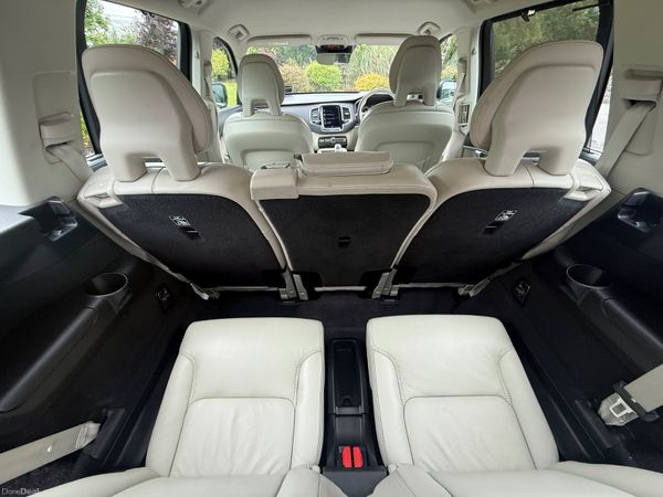 Now Reserved! Stunning 201 Volvo XC90 Inscription! 392000256