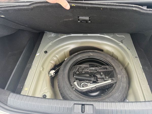 Volkswagen Passat 2016 392011536