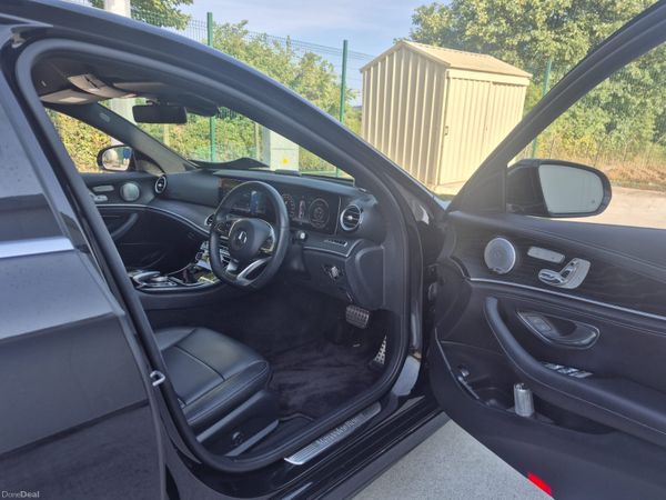 Mercedes-Benz E220d AMG 392013370