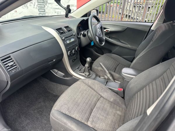 Toyota Corolla 1.4 petrol NCT 392025752