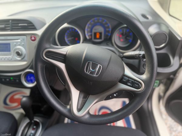 Honda Fit 2012 392039154