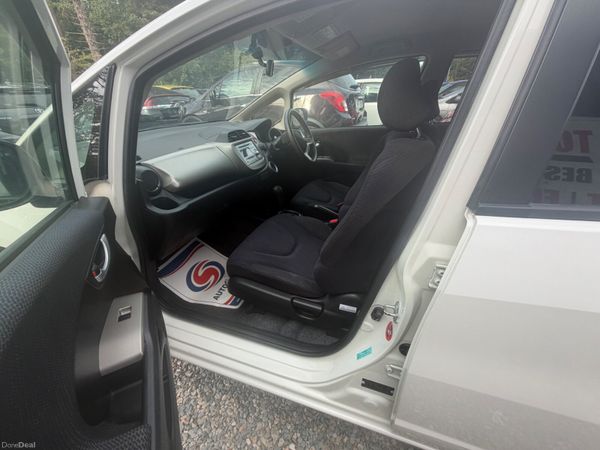 Honda Fit 2012 392039156