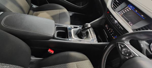 202 Opel Insignia 1.7 Diesel Manual 392140986