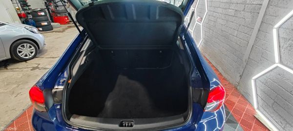 202 Opel Insignia 1.7 Diesel Manual 392141000