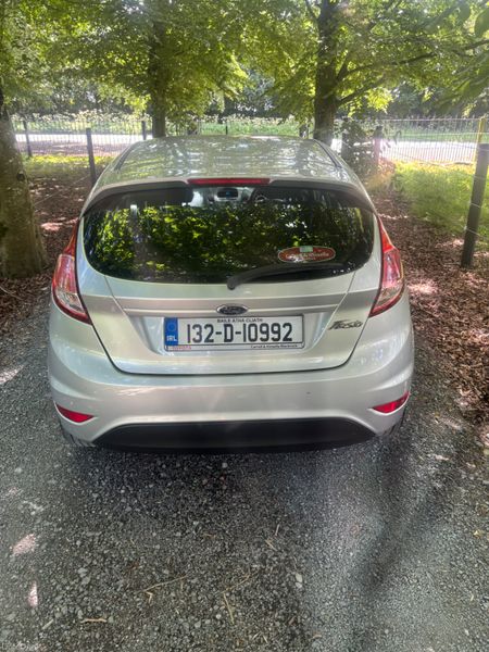 2013 Ford Fiesta ZETEC, 2 of 22