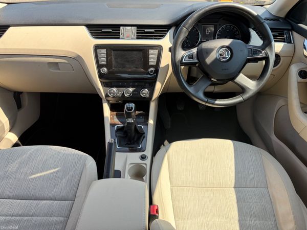 2013 Skoda Octavia 1.6 TDI Elegance Nct 11/26 392142660