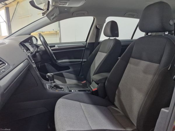 2016 Volkswagen Golf 1.4 TSi Auto 86,800 KM 392165646