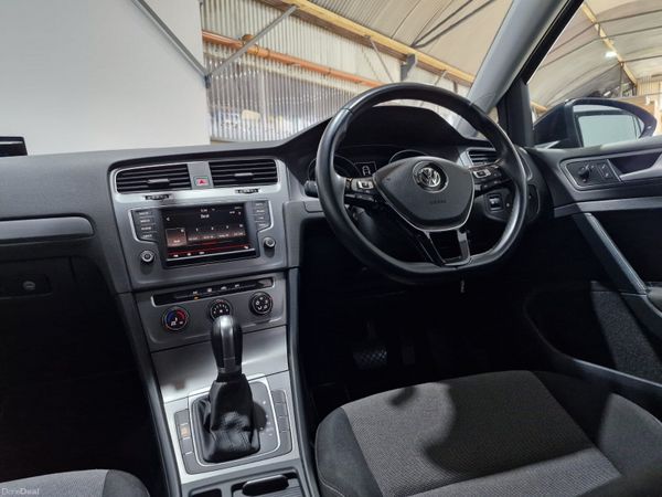 2016 Volkswagen Golf 1.4 TSi Auto 86,800 KM 392165634