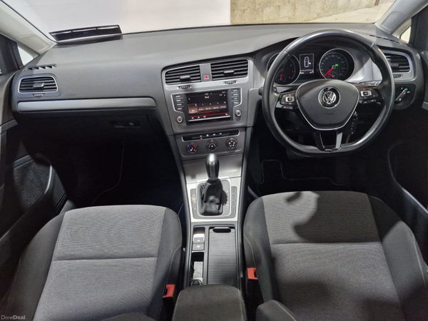 2016 Volkswagen Golf 1.4 TSi Auto 86,800 KM 392165638