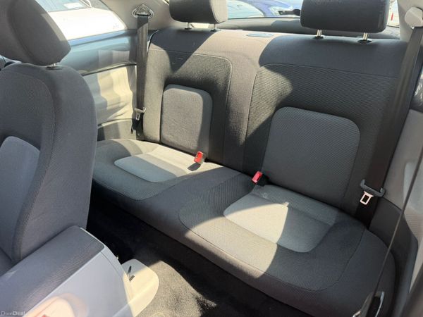 2005 Volkswagen Beetle 392173306