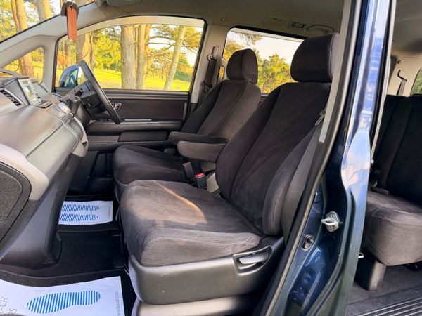 Honda Stepwagon 2009 Automatic 392186246