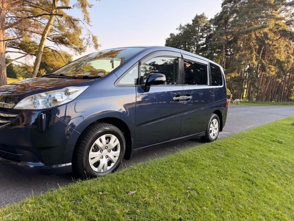 Honda Stepwagon 2009 Automatic 392186258