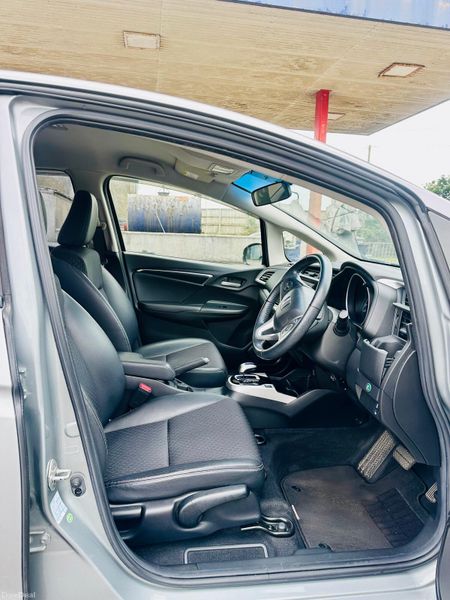 HONDA FIT 2013 1.5L GP5 AUTOMATIC PETROL HYBRID 392189360