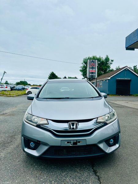 HONDA FIT 2013 1.5L GP5 AUTOMATIC PETROL HYBRID 392189336