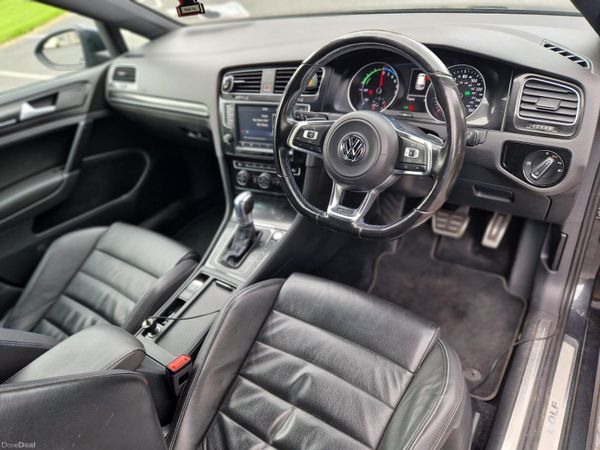 Volkswagen Golf 2015 1.4L Petrol Plug In Hybrid 392189454
