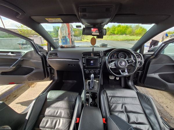 Volkswagen Golf 2015 1.4L Petrol Plug In Hybrid 392189460