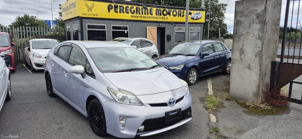 Toyota Prius hybrid 392102504