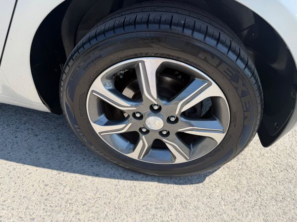 Hyundai ix20 DELUXE 2020 NCT 01-28 392130078