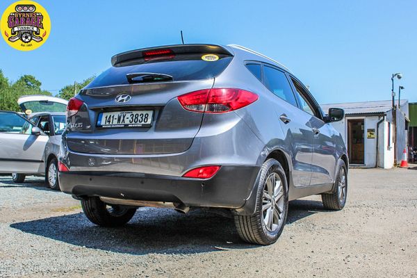 Stunning Auto Hyundai IX35 Low MLS NCT 392138078