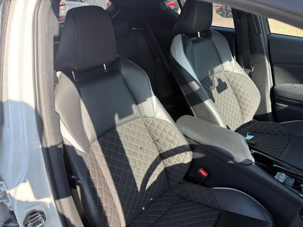 192 Toyota C-HR Nero 1.8 hybrid 392266388