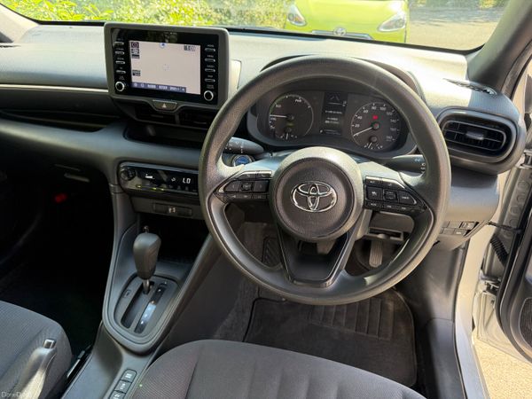 Toyota Yaris Hybrid 2021 New Model 392200590