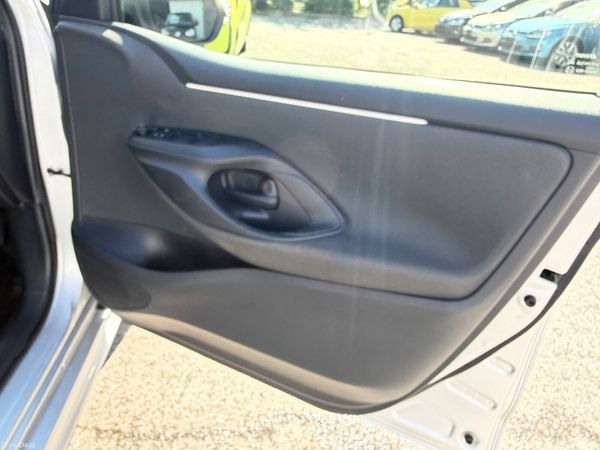 Toyota Yaris Hybrid 2021 New Model 392200592