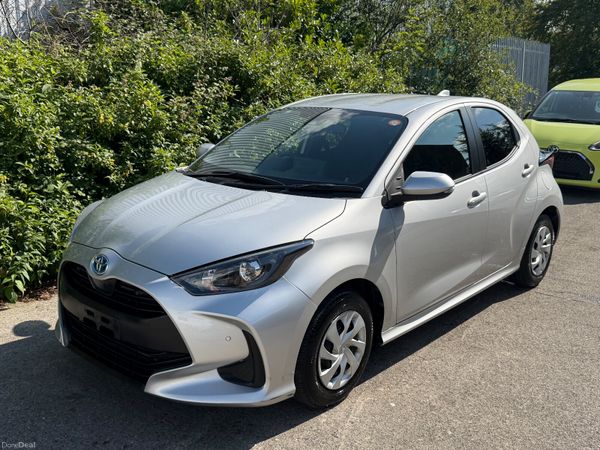 Toyota Yaris Hybrid 2021 New Model 392200598