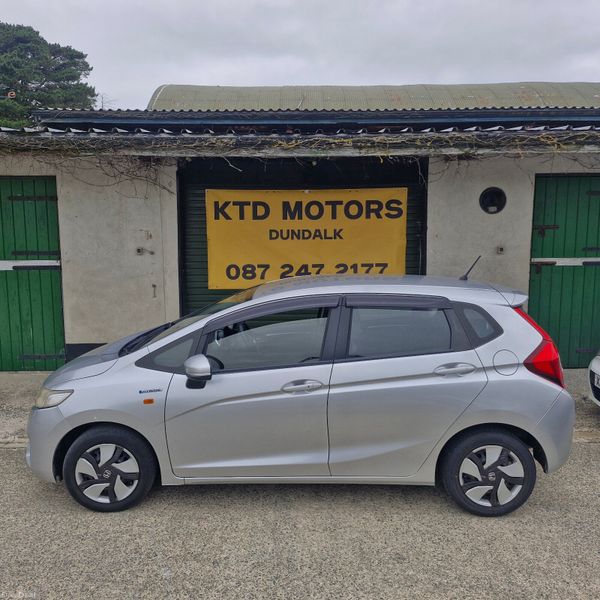 Honda Fit 2015 392205588
