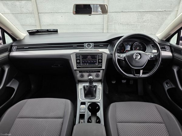 VW Passat 1.6 TDI 120HP Trendline NCT 07/28 392206404