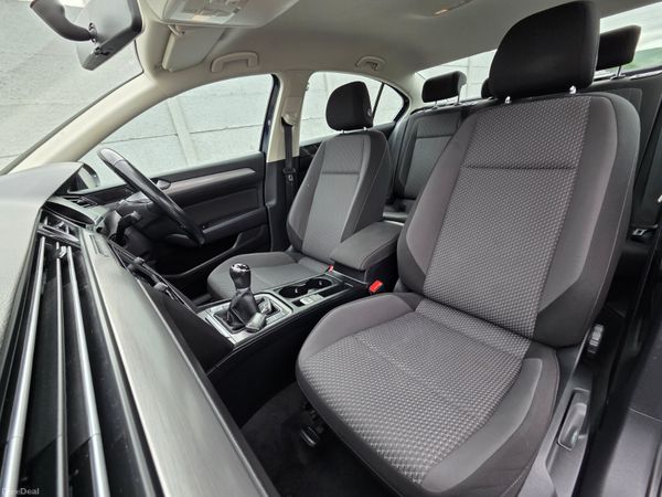 VW Passat 1.6 TDI 120HP Trendline NCT 07/28 392206416
