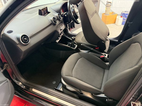 152 AUDI A1      1 LITRE TFSI ! 392209580