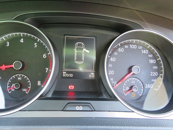 17 VW  GOLF 5DR 1.2 TSI SPORT MODEL NCT 28 392235806