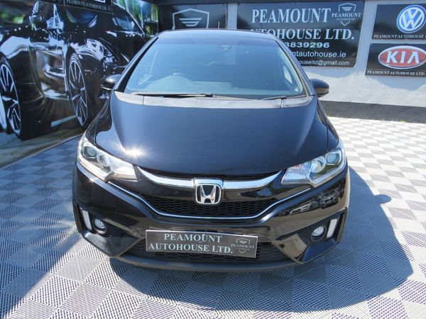 17 HONDA FIT PETROL HYBRID AUTOMATIC 392237484