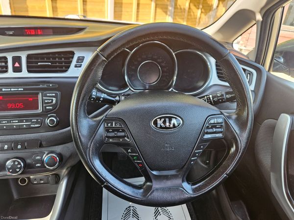 Kia Ceed 2014 1.6 Diesel New Nct 11/27 392362662