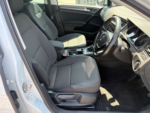 Volkswagen Golf 1.2 tsi Automatic 392363078