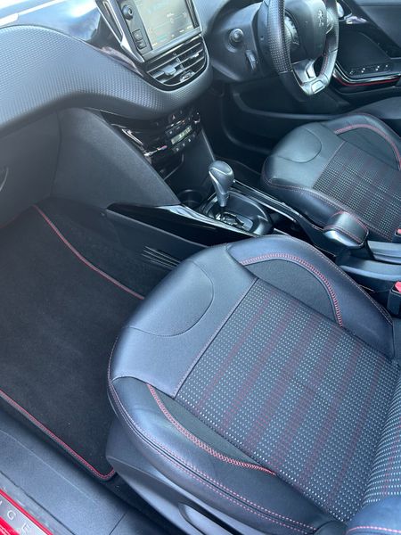 2018 Peugeot 2008  GT Line 392368914