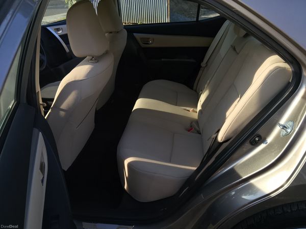1.4 D4D Corolla Saloon 392379592