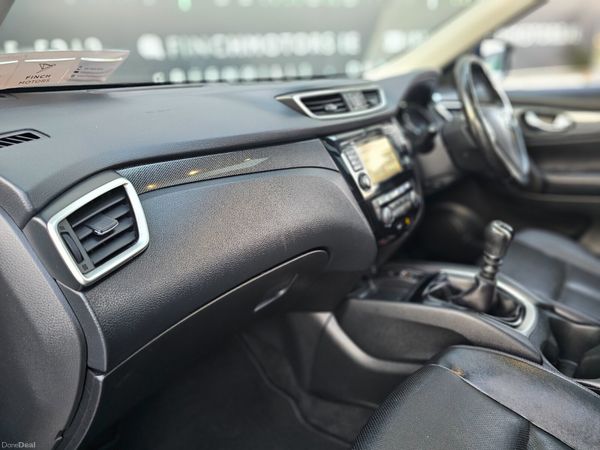 NISSAN XTRAIL 7 SEATS // MASSIVE SPEC 392300798
