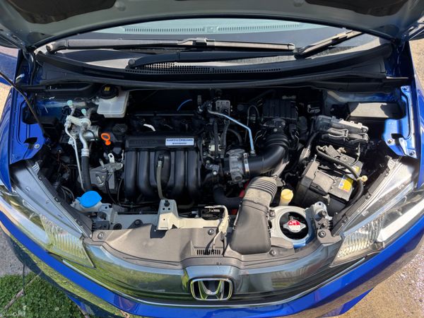 Honda Fit 1.5 Hybrid Auto 52000KM ONLY 2014 2 keys 392322508